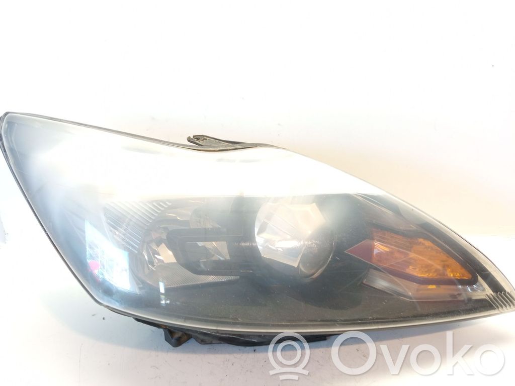 Ford Focus Phare frontale 