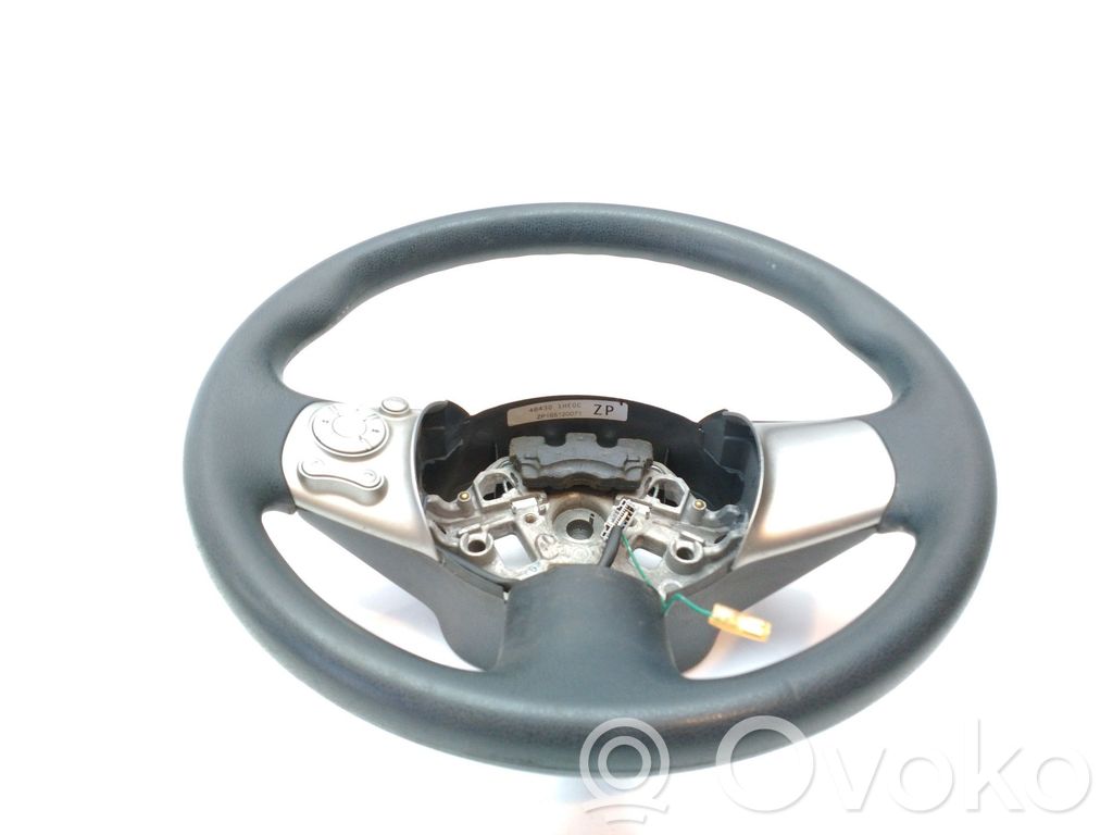 Nissan Micra Ohjauspyörä 