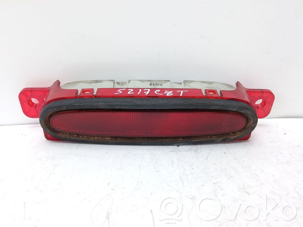 Mazda 3 I Third/center stoplight 