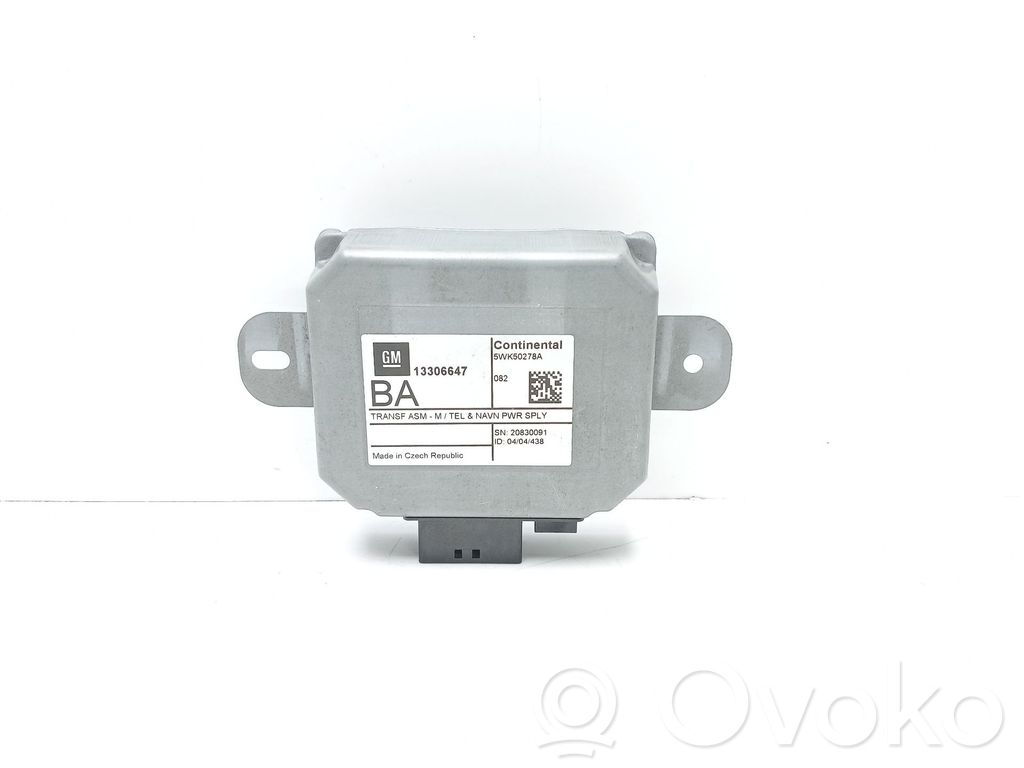 Inversor/convertidor de voltaje   13384291,13306647