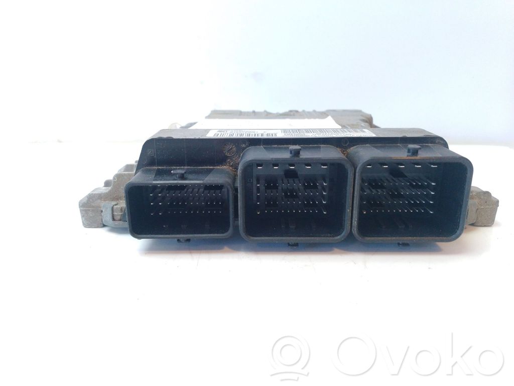 Citroen C4 II Engine control unit/module 