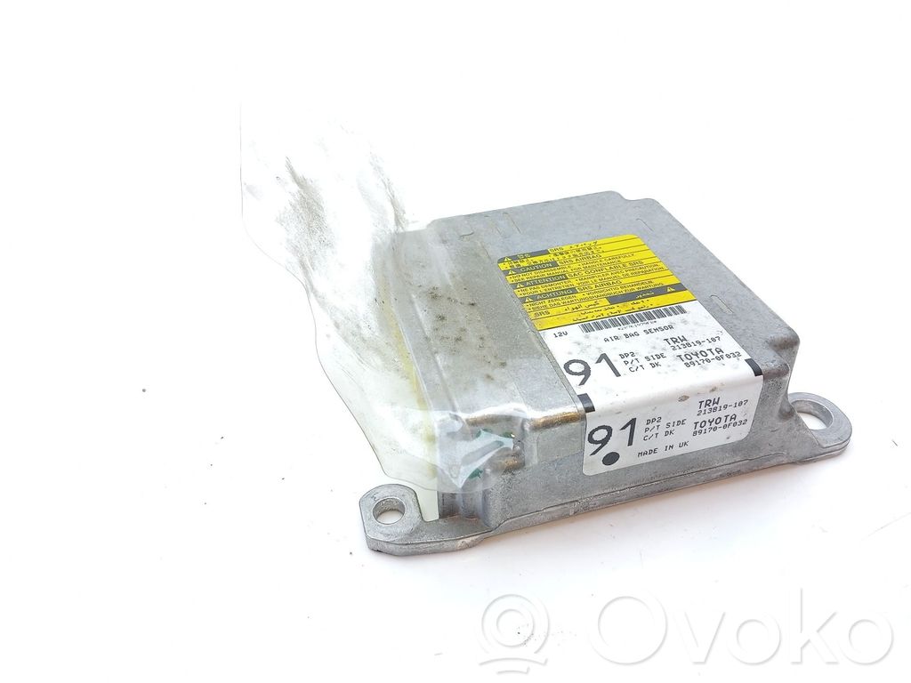 Unidad de control/módulo del Airbag   891700F032