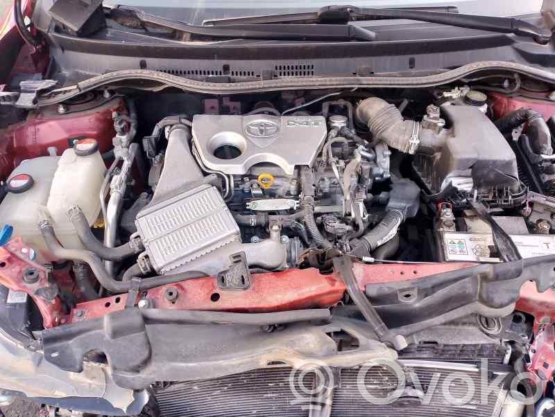 Toyota Auris E180 Compresor (pompă) aer condiționat (A/C) 