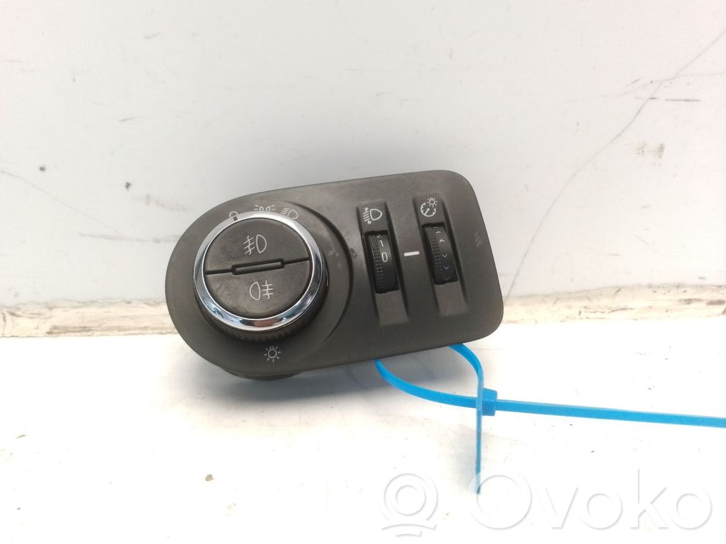 Panel lighting control switch   13470445,A178501