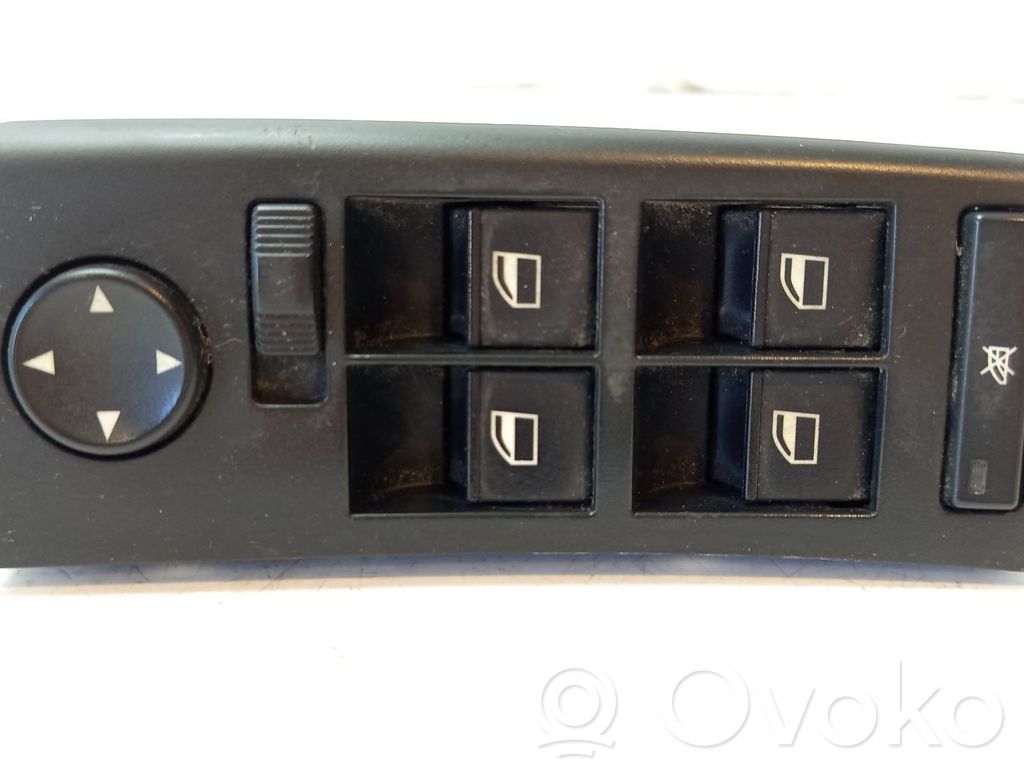 Electric window control switch   61316962505,6937479