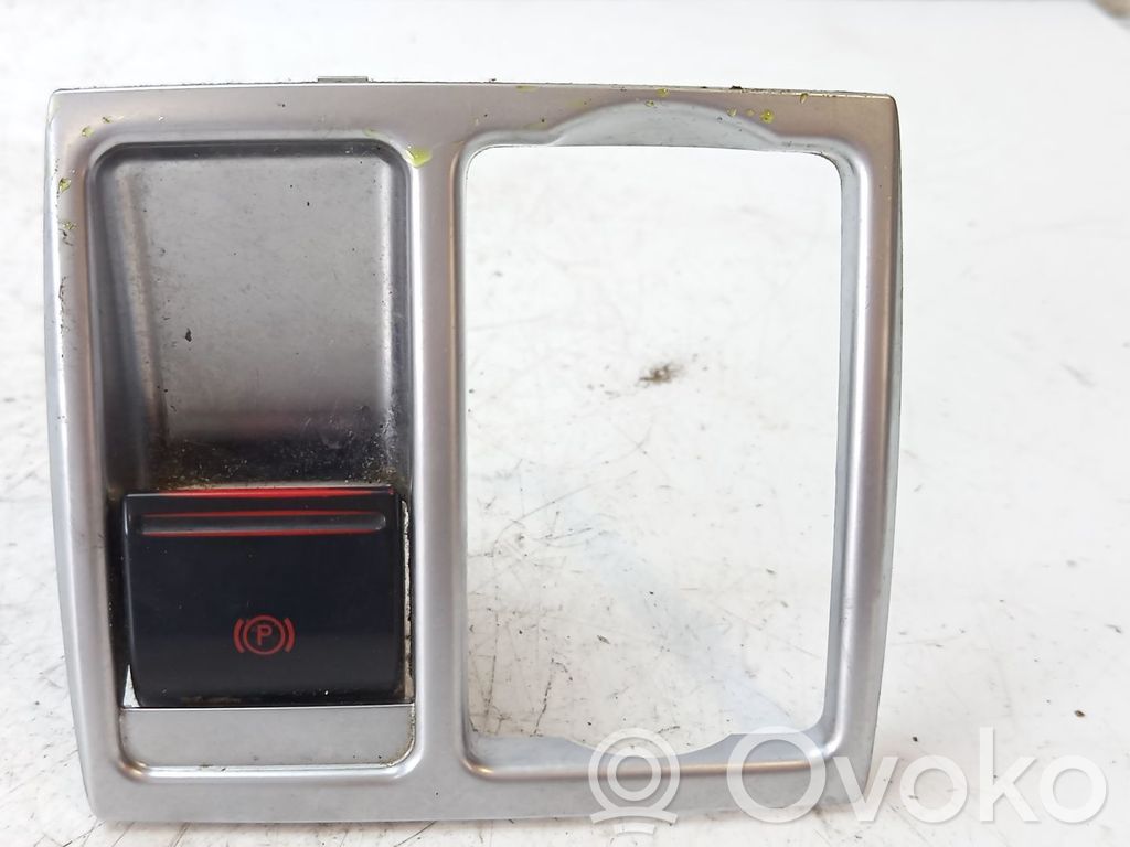 Ford Focus Hand brake release handle 