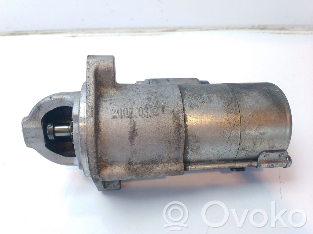 Motor de arranque   6611513801