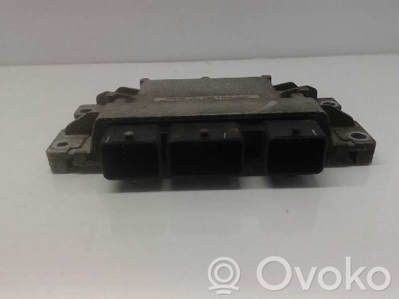 Renault Clio III Engine control unit/module 