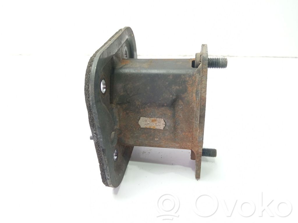 Soporte del parachoques delantero   51127033713,51127076033,51127163197
