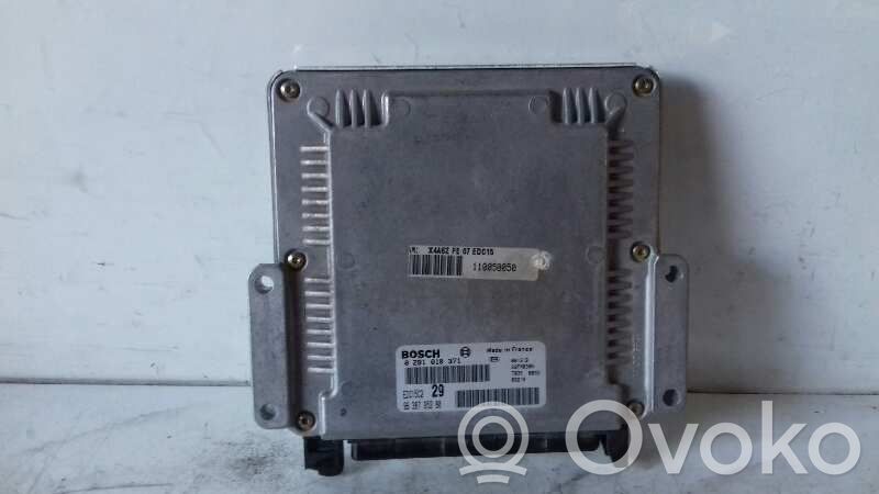 Engine control unit/module   0281010371