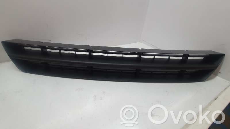 Grille d'aile   17K945,17K945
