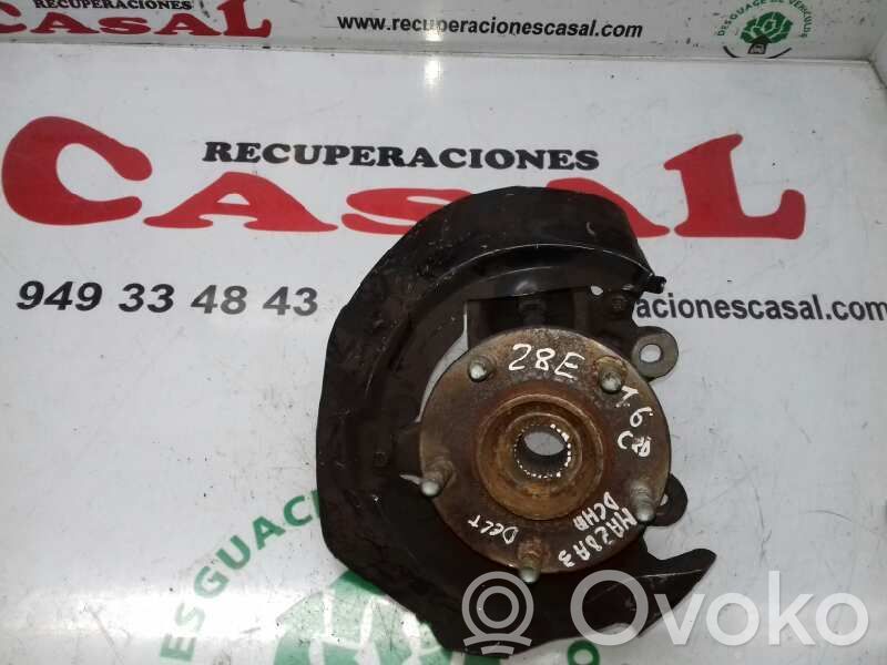 Mazda 3 I Front wheel hub spindle knuckle 