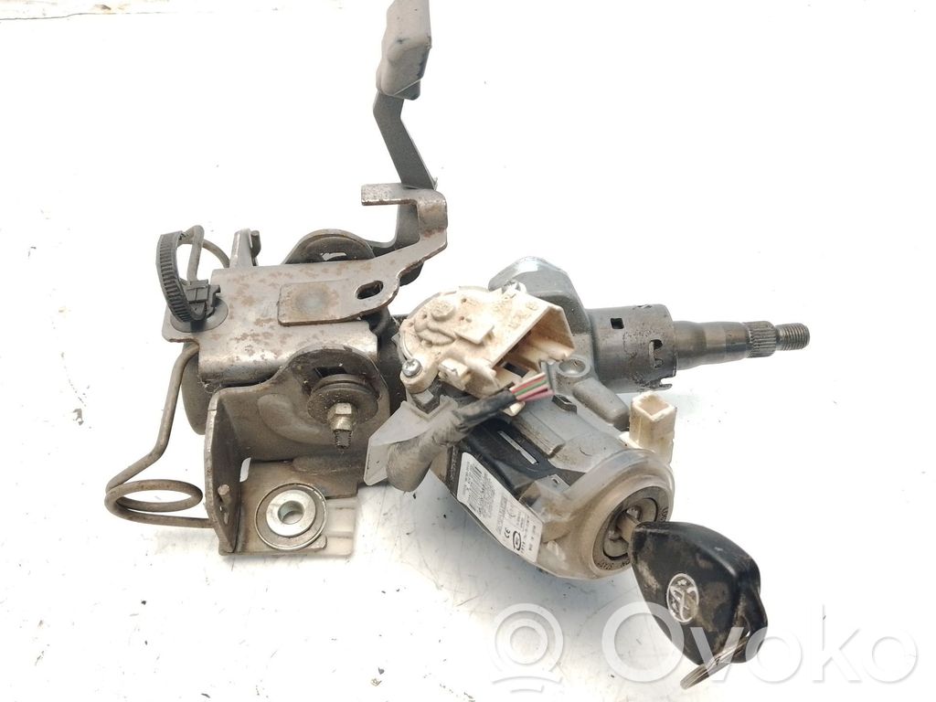Toyota Auris 150 Užvedimo spynelė 