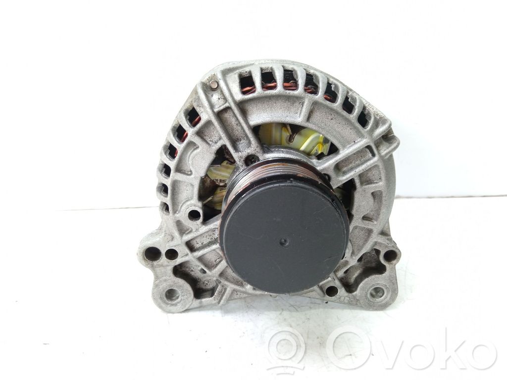 Audi A3 S3 8L Alternador 