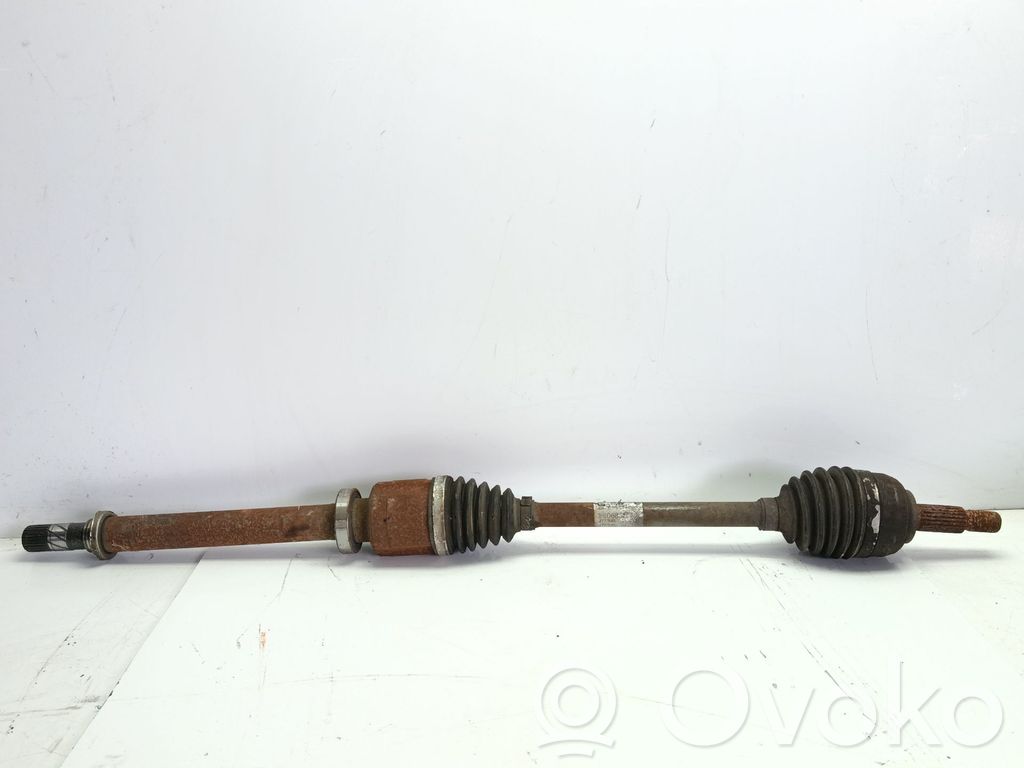 Renault Clio III Front driveshaft 