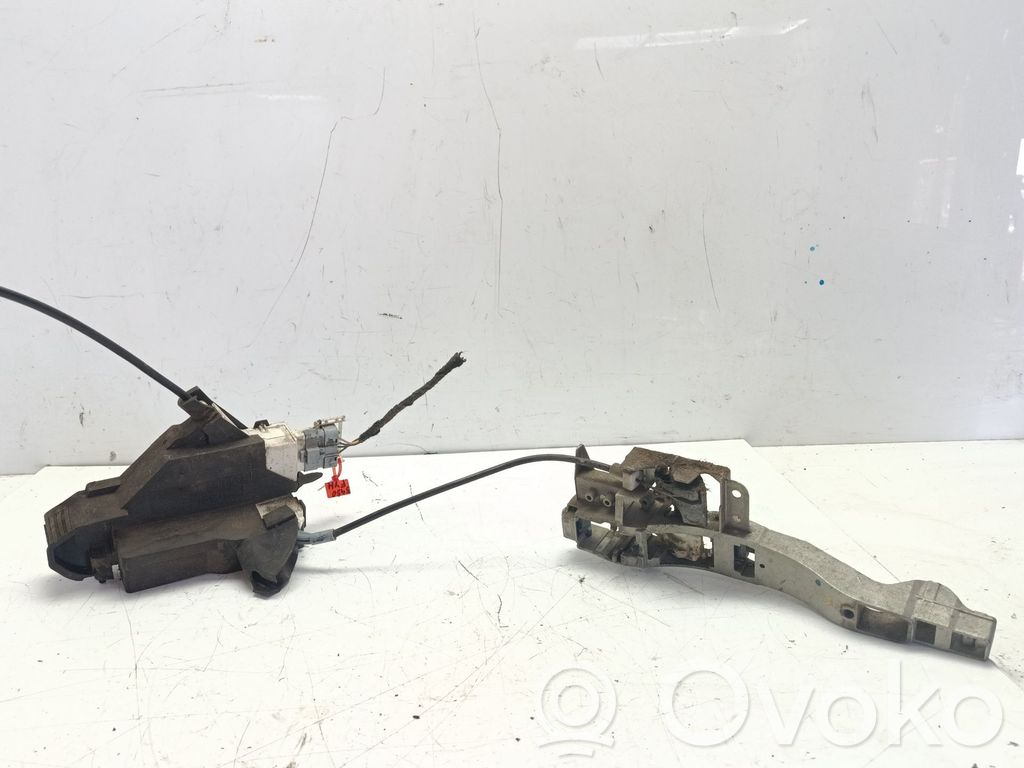 Citroen C4 Grand Picasso Zamek drzwi przednich 