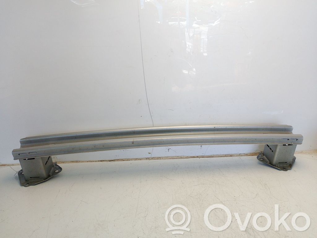 Toyota Yaris Suport montare bară față 