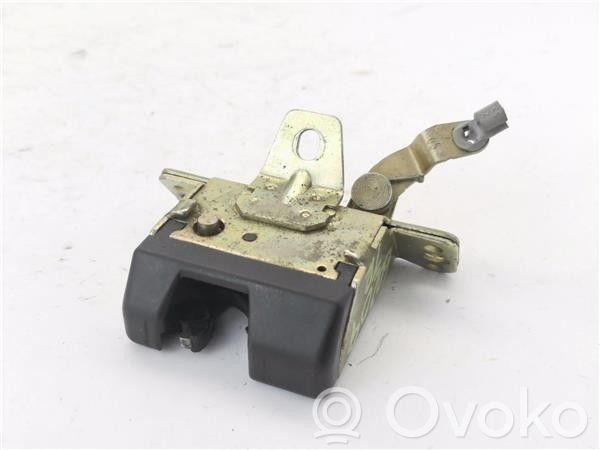 Opel Corsa C замок задево бортовой 