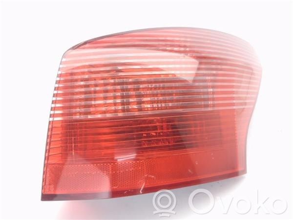 Peugeot 407 Lampa tylna 