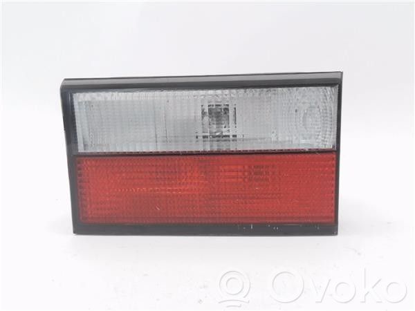Citroen Xantia Lampă spate în capacul portbagajului 