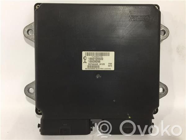 Mitsubishi Colt Engine control unit/module 