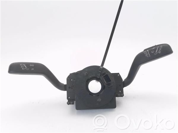 Seat Ibiza IV (6J,6P) Leva indicatori