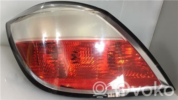 Opel Astra G Lampa tylna 