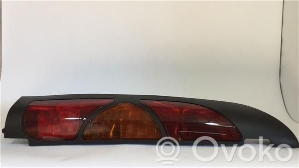 Renault Kangoo I Lampă spate în caroserie