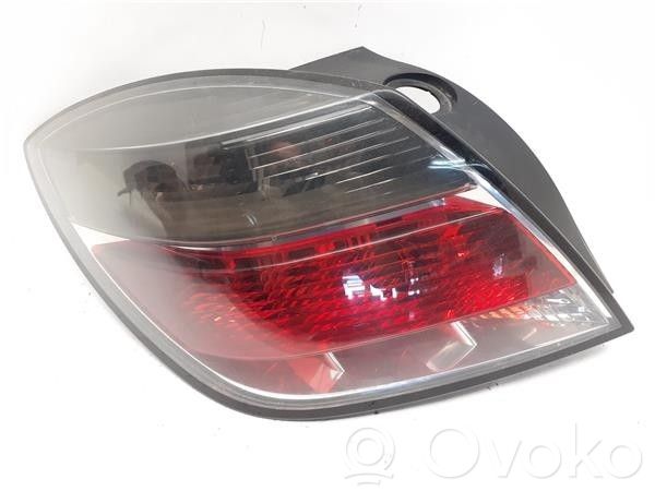 Opel Astra G Feux arrière / postérieurs