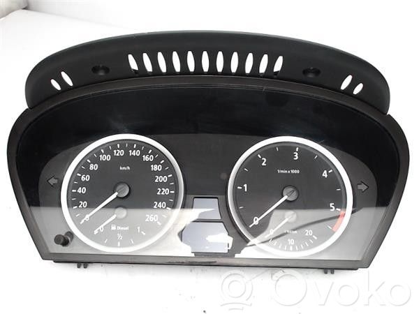 BMW 5 E60 E61 Nopeusmittari (mittaristo) 