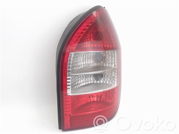 Opel Zafira A Luci posteriori