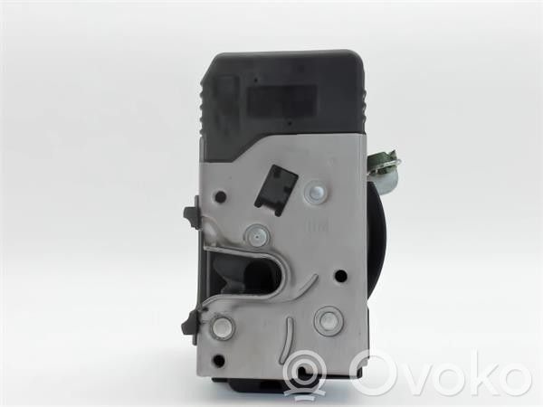 Opel Meriva A Motor de la cerradura de la puerta delantera 