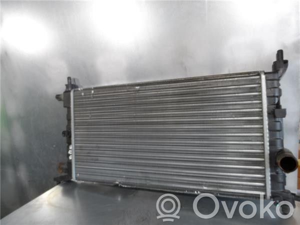 Opel Corsa B Jäähdyttimen lauhdutin 