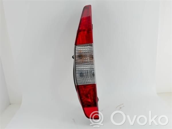 Fiat Doblo Feux arrière / postérieurs