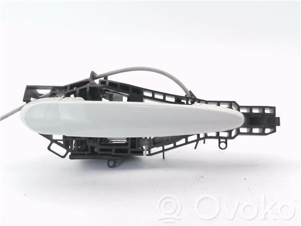 BMW M5 Etuoven ulkokahva 