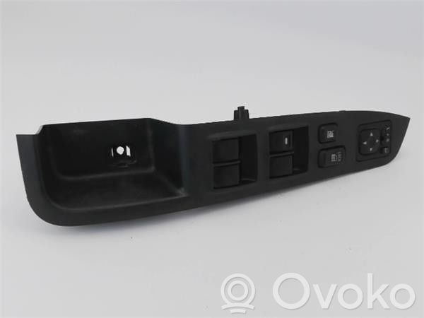 Mitsubishi Outlander Interruptor del elevalunas eléctrico