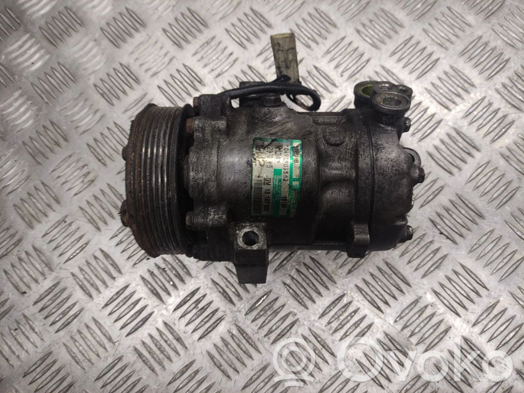 Opel Meriva A Air conditioning (A/C) compressor (pump) 
