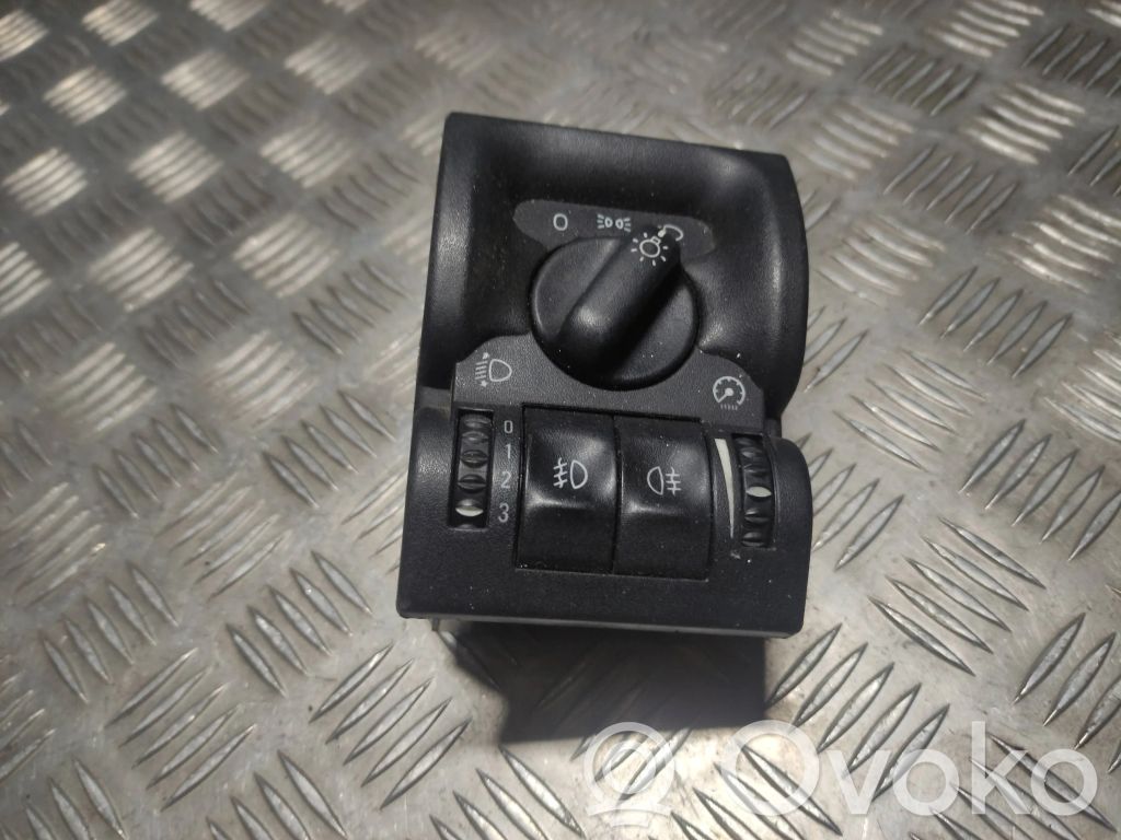 Opel Vectra B Light switch 