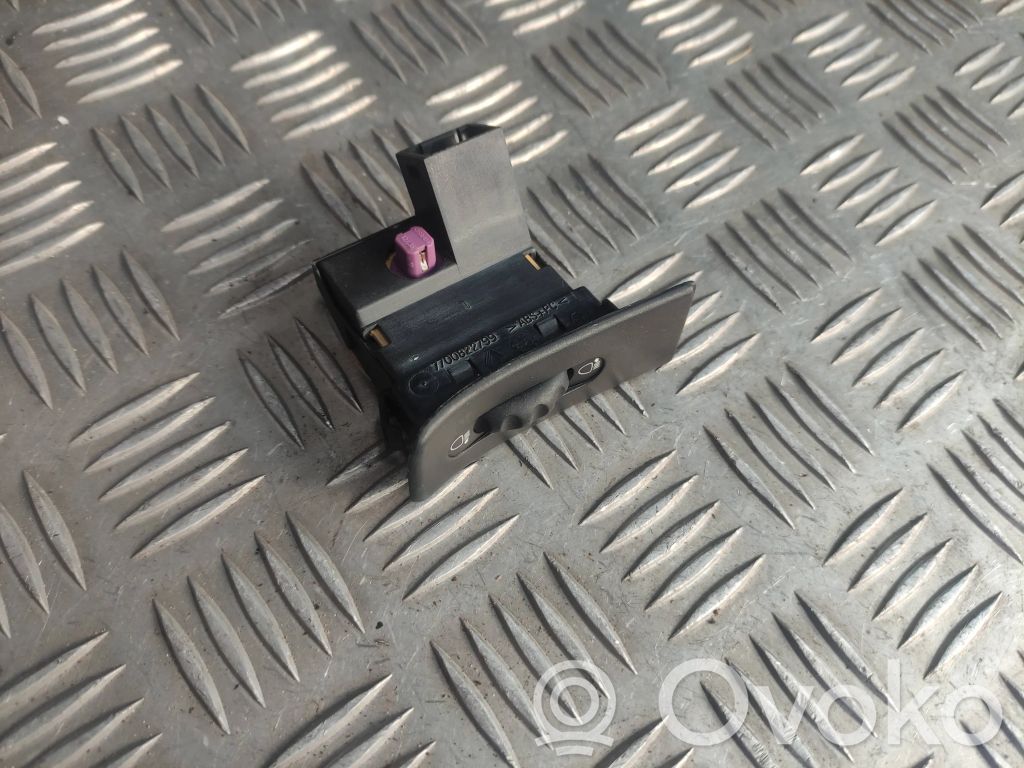 Renault Laguna I Headlight level height control switch 
