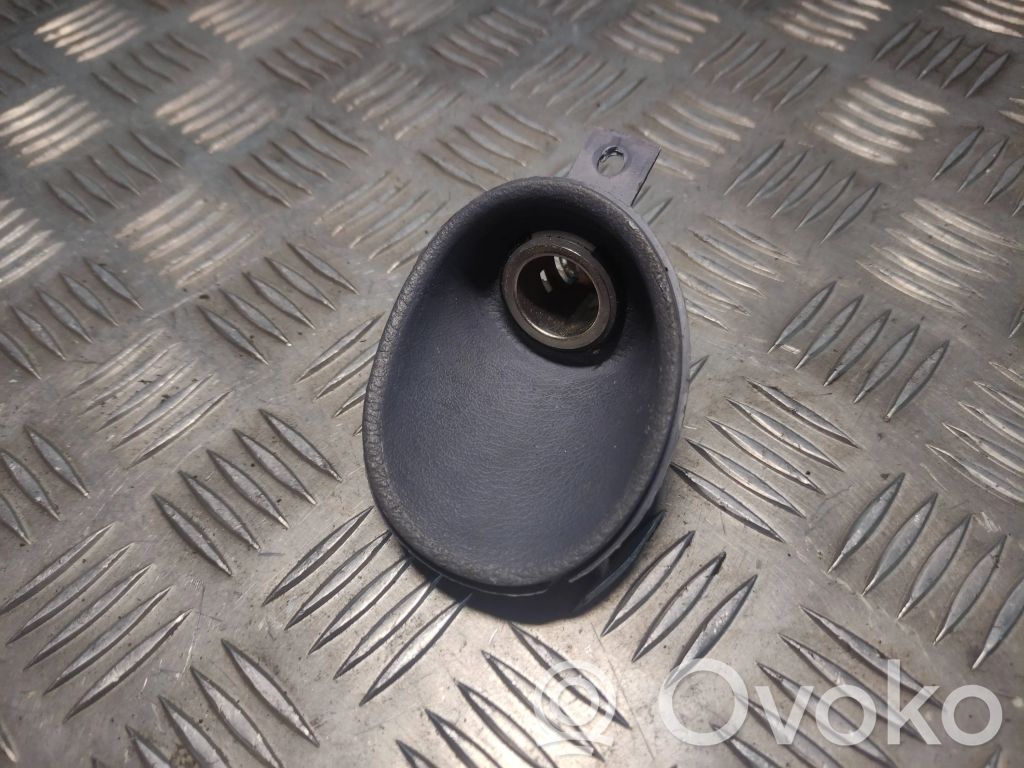 12 V Socket (front)   96323222