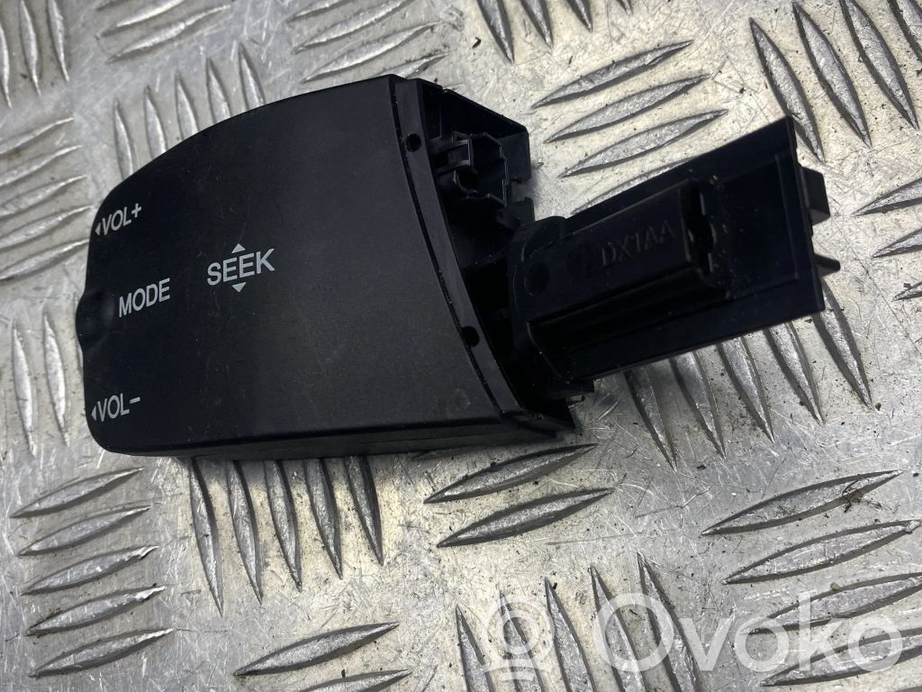 Ford Focus C-MAX Interruptor de control multifunción 