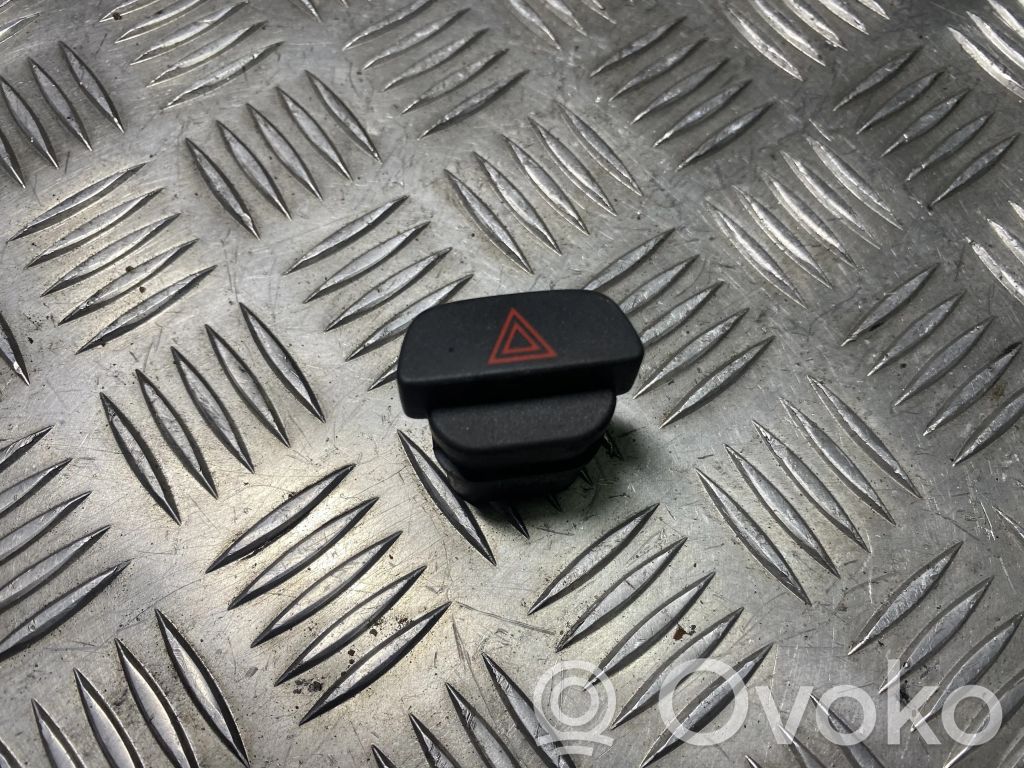 Ford Focus Hazard light switch 