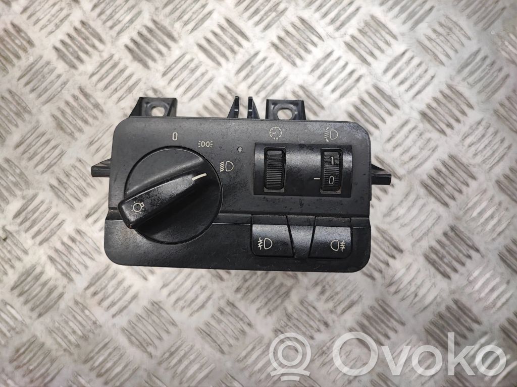 Light switch   61316901429,0431900,086480051