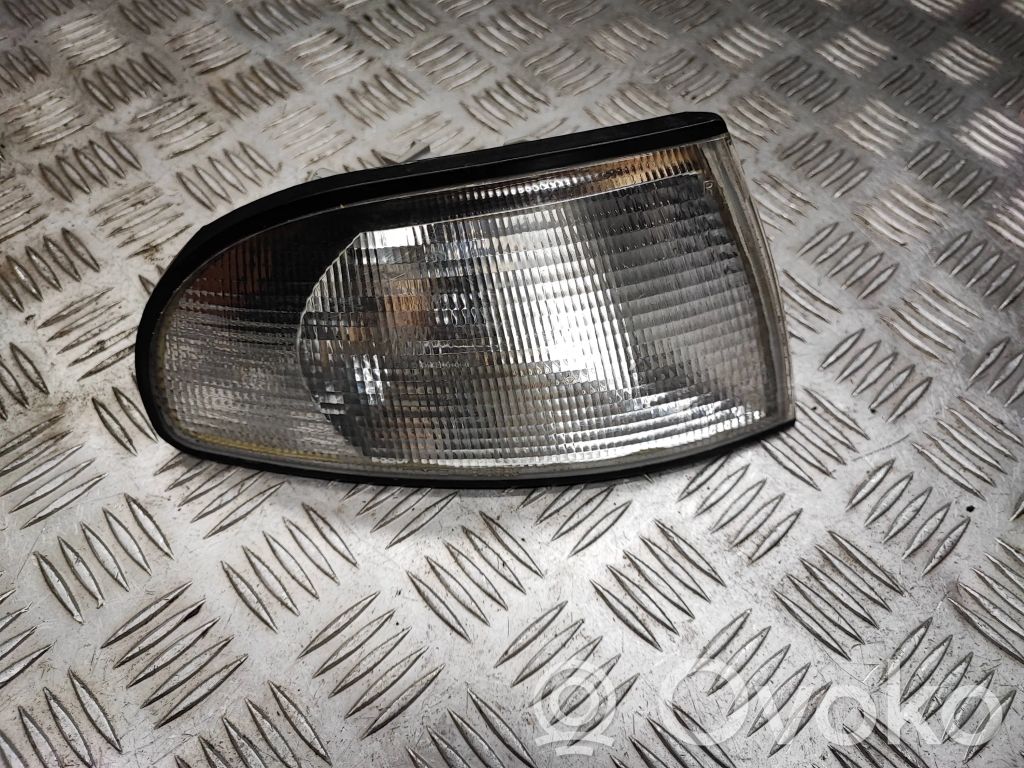 Audi A4 S4 B5 8D Etusuuntavilkku 