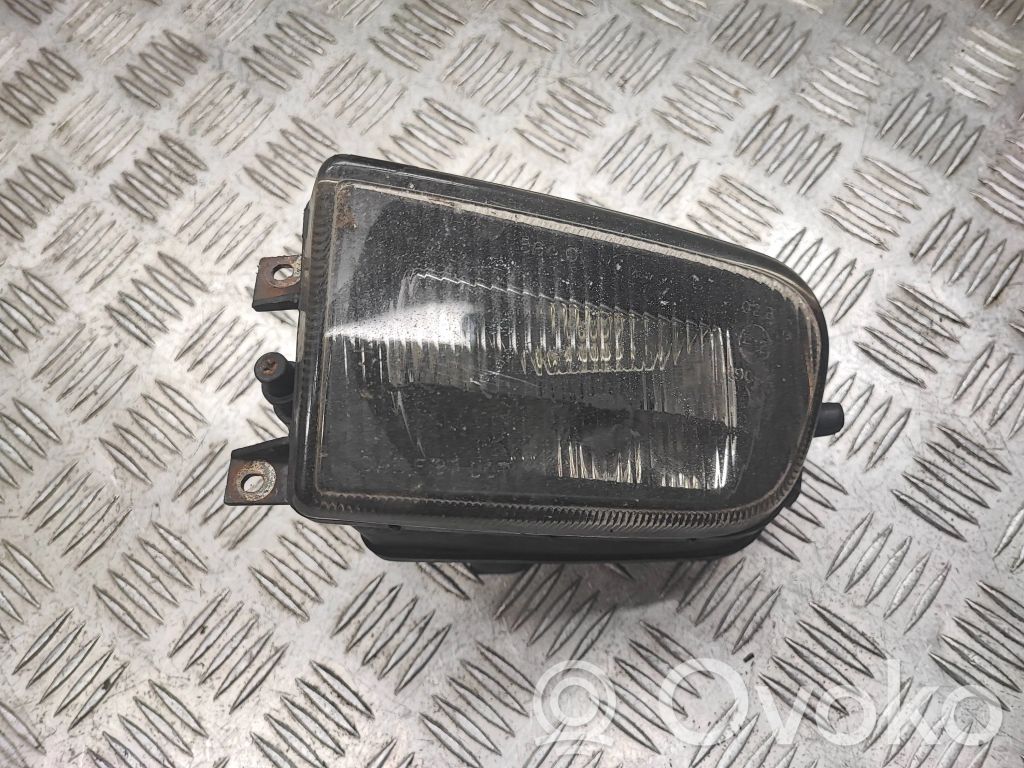 BMW 5 E39 Etusumuvalo 