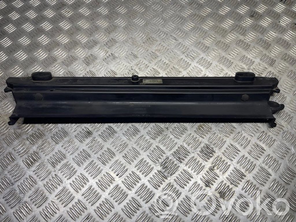 BMW 5 E60 E61 Radiateur panneau supérieur d'admission d'air 