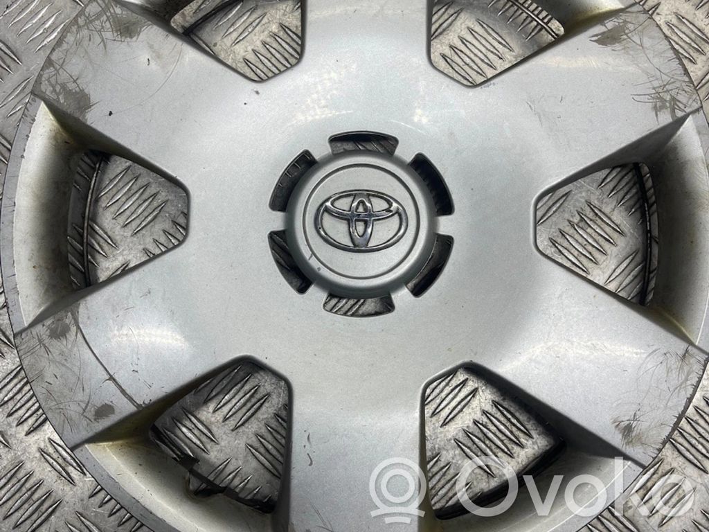 Citroen Xsara Picasso R15 wheel hub/cap/trim 