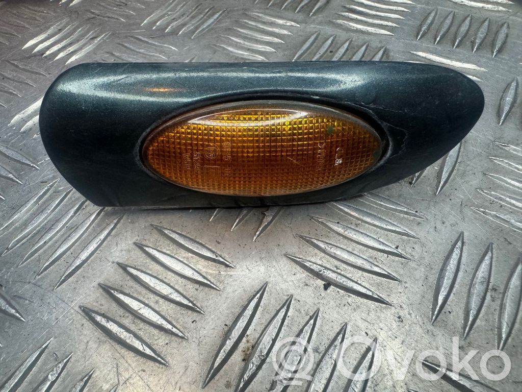 Opel Vectra B Piloto intermitente del guardabarros delantero 