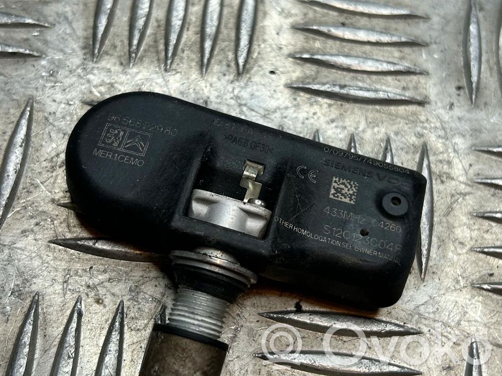 Peugeot 607 Tire pressure sensor 