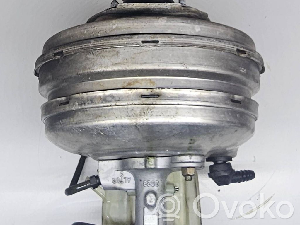 BMW 5 E60 E61 Brake booster 